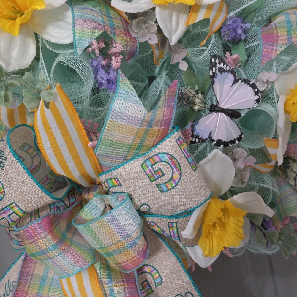 Spring Wreath - Picture 2 of 3